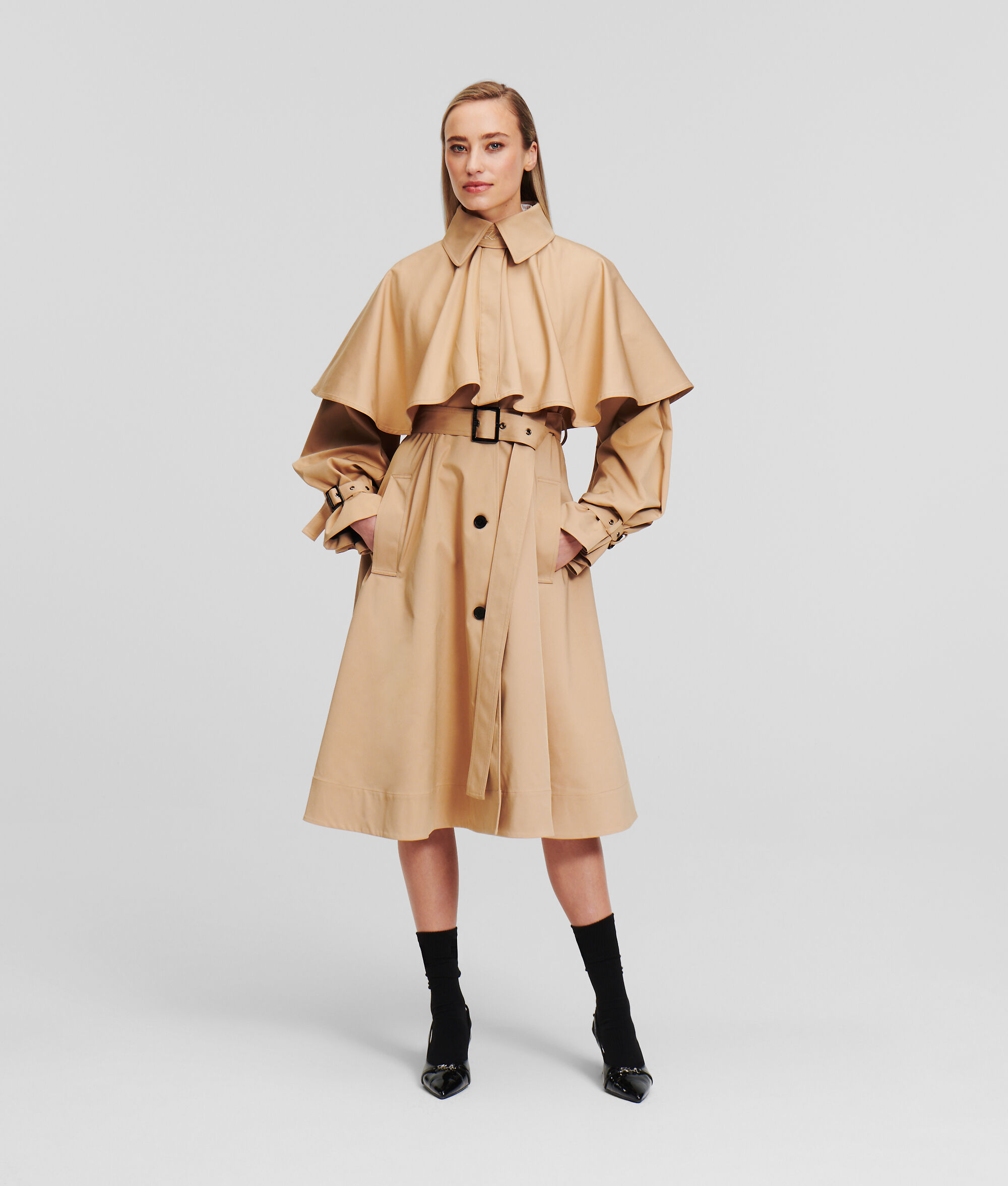 (image for) Intuitive Transformer Trench Coat